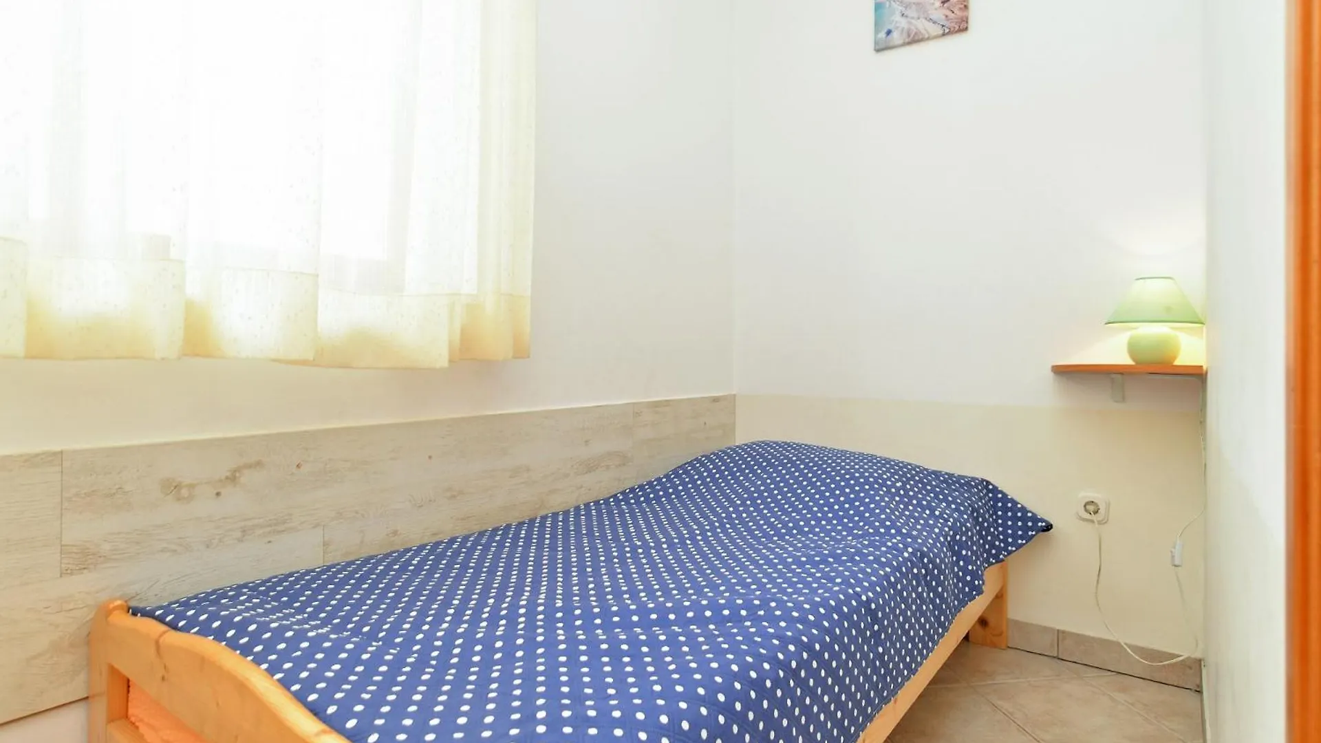 Apartments With A Parking Space Valbandon, Fazana - 20648