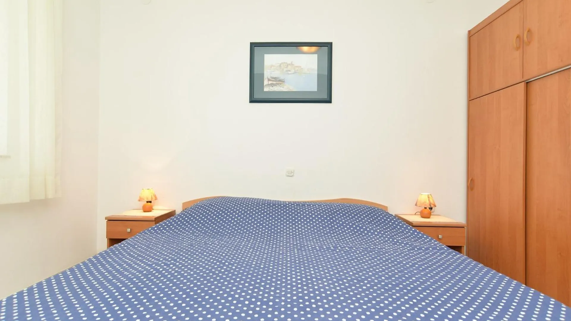 Apartments With A Parking Space Valbandon, Fazana - 20648 0*,  Croatia